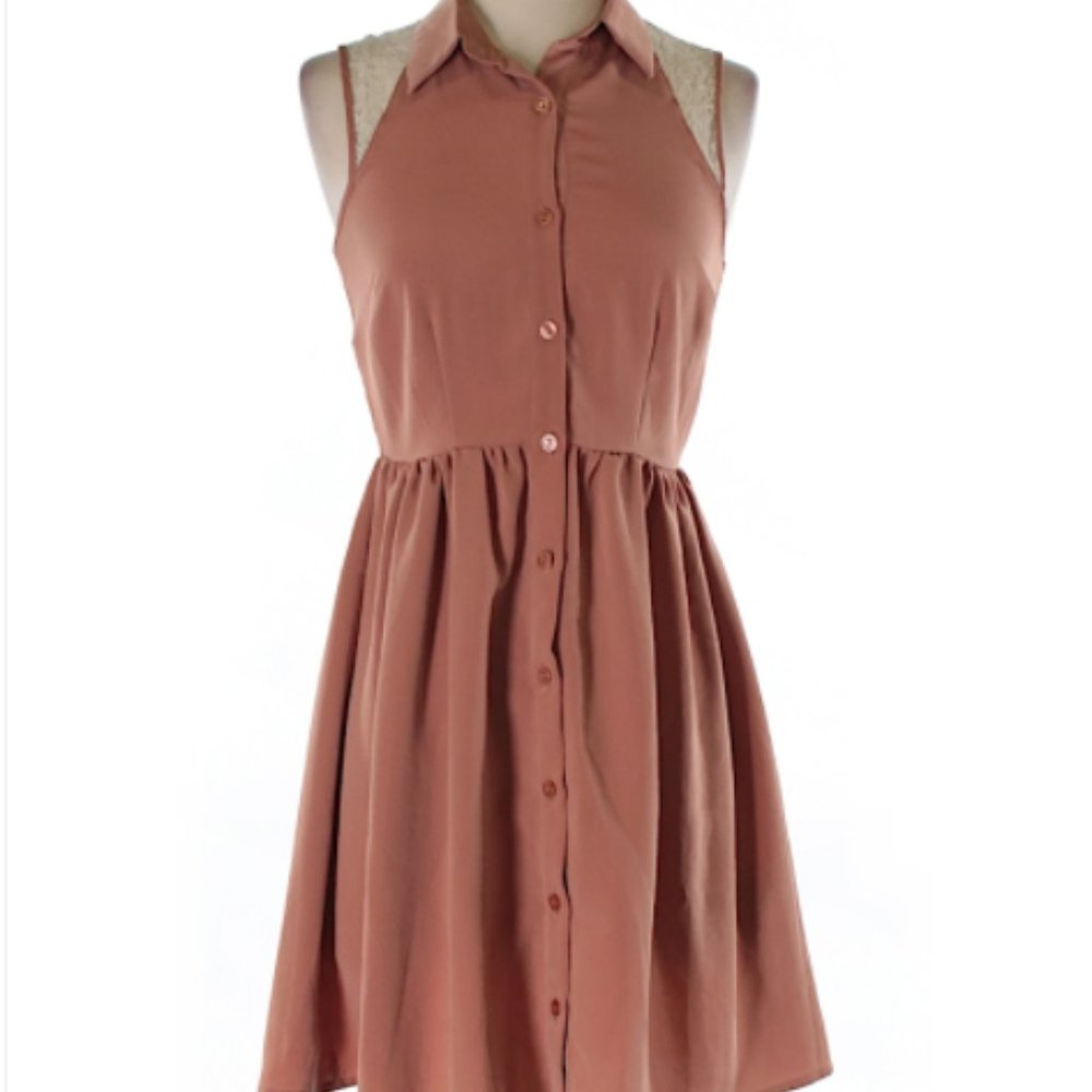 Forever 21 Lace Yoke Collared Button Down Dress